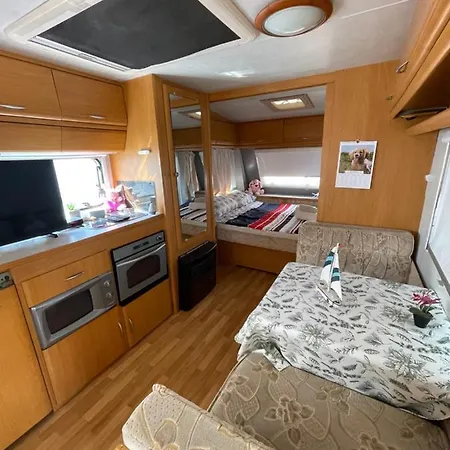 Sea Caravan On The Kemp