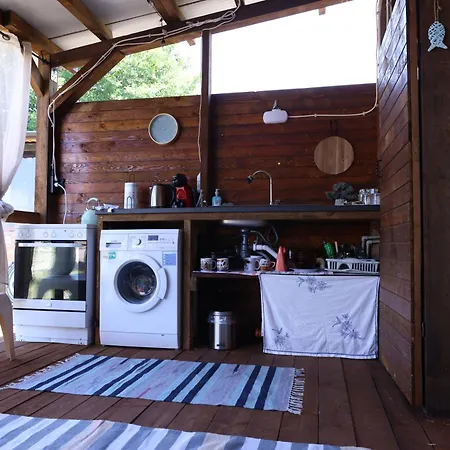 Κάμπινγκ Sea Caravan On The Kiten (Burgas)