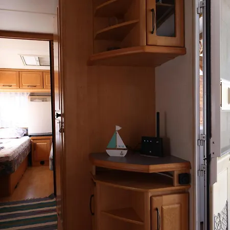 Κάμπινγκ Sea Caravan On The Kiten (Burgas)