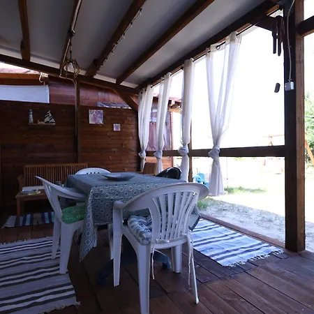 Sea Caravan On The Κάμπινγκ