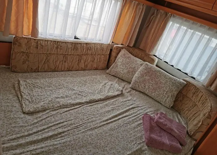 אתר קמפינג Sea Caravan On The