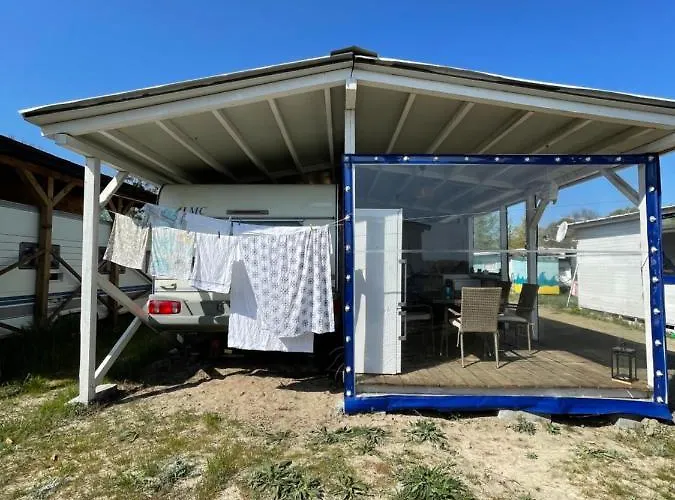 Sea Caravan On The אתר קמפינג *